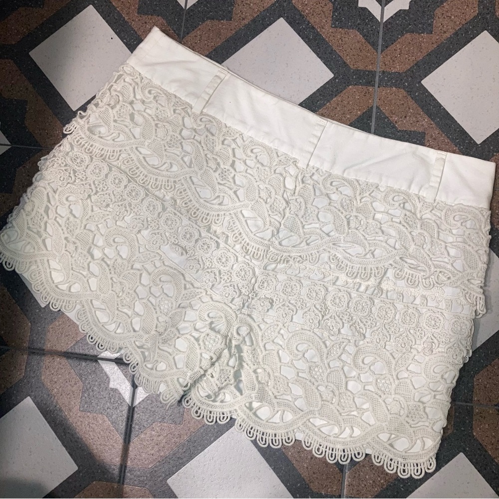 2/$15!! The Loft crochet lace shorts - Picture 9 of 11